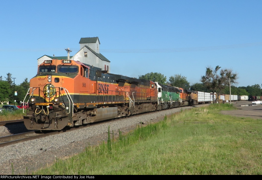 BNSF 966 East